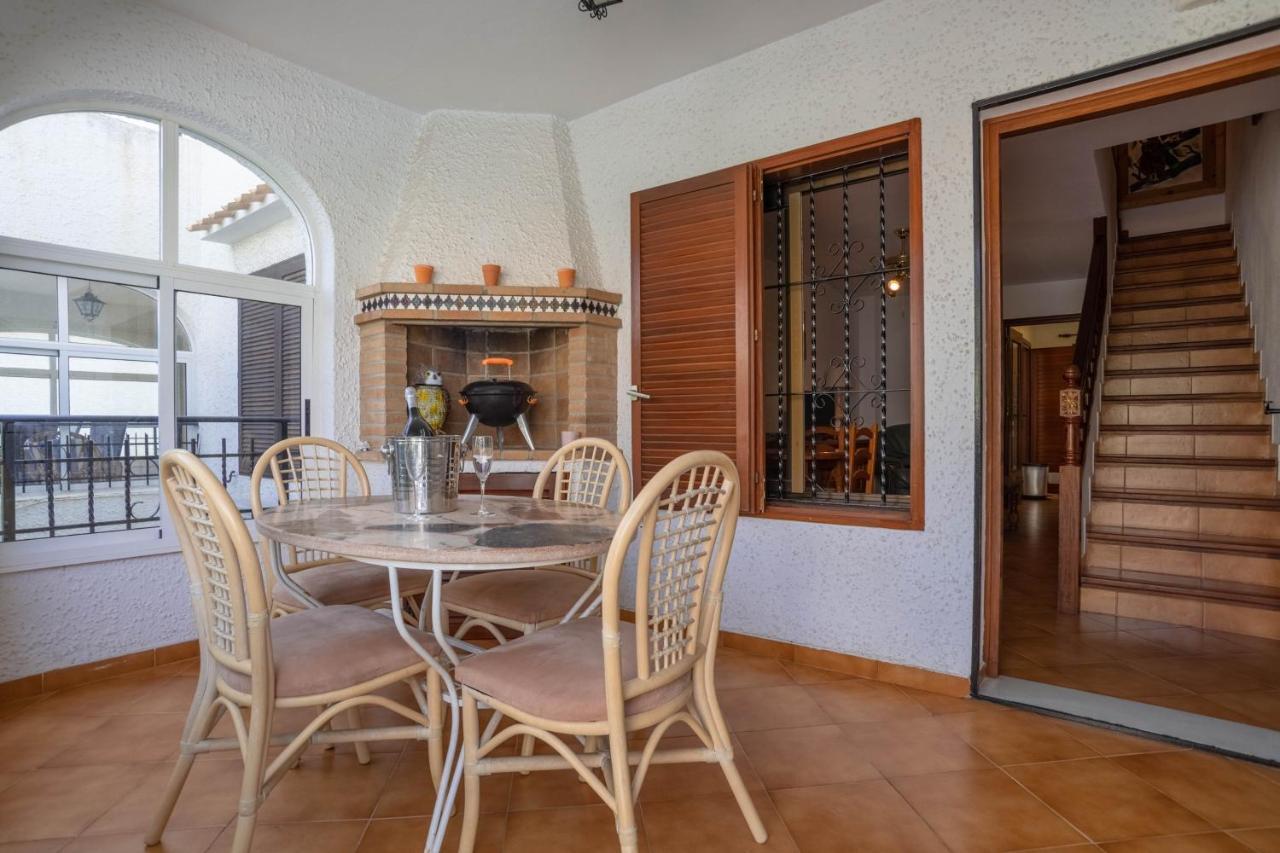 Casa Billarose - Lovely House Overlooking Pool & Walking Distance To The And Restaurants Ferienhaus Cabo Roig