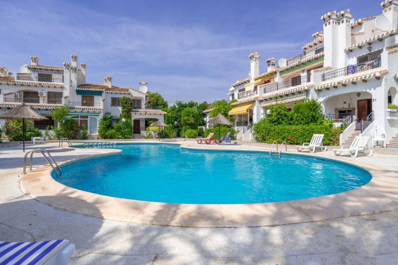 Casa Billarose - Lovely House Overlooking Pool & Walking Distance To The And Restaurants Cabo Roig