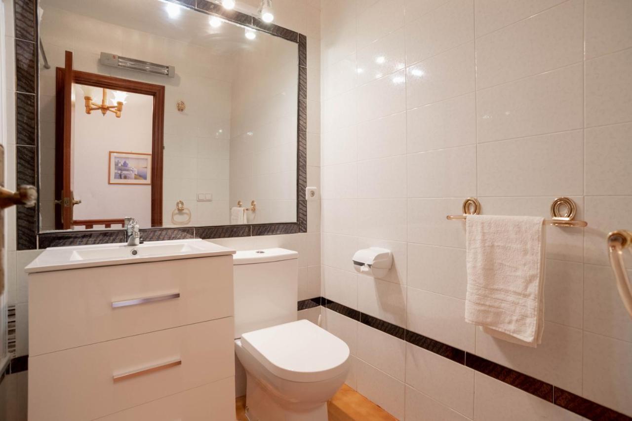 Casa Billarose - Lovely House Overlooking Pool & Walking Distance To The And Restaurants Holiday home *
